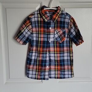 Boys, size 6, buttondown plaid shirt.